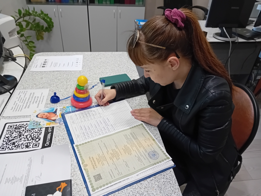 От пятидесяти до трехсот: в районах Забайкалья регистрируют юбилейные рождения